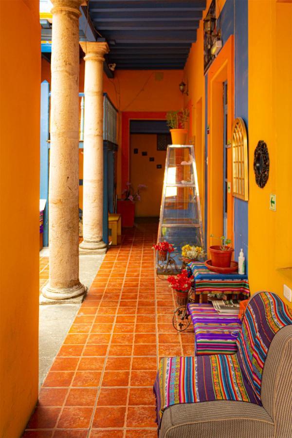 Hostal Cafe Tiana Latacunga Εξωτερικό φωτογραφία