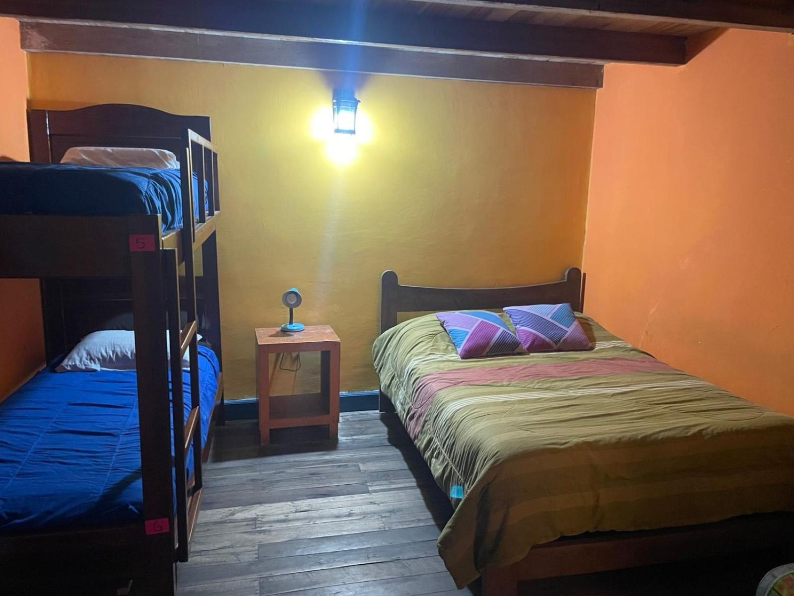 Hostal Cafe Tiana Latacunga Εξωτερικό φωτογραφία