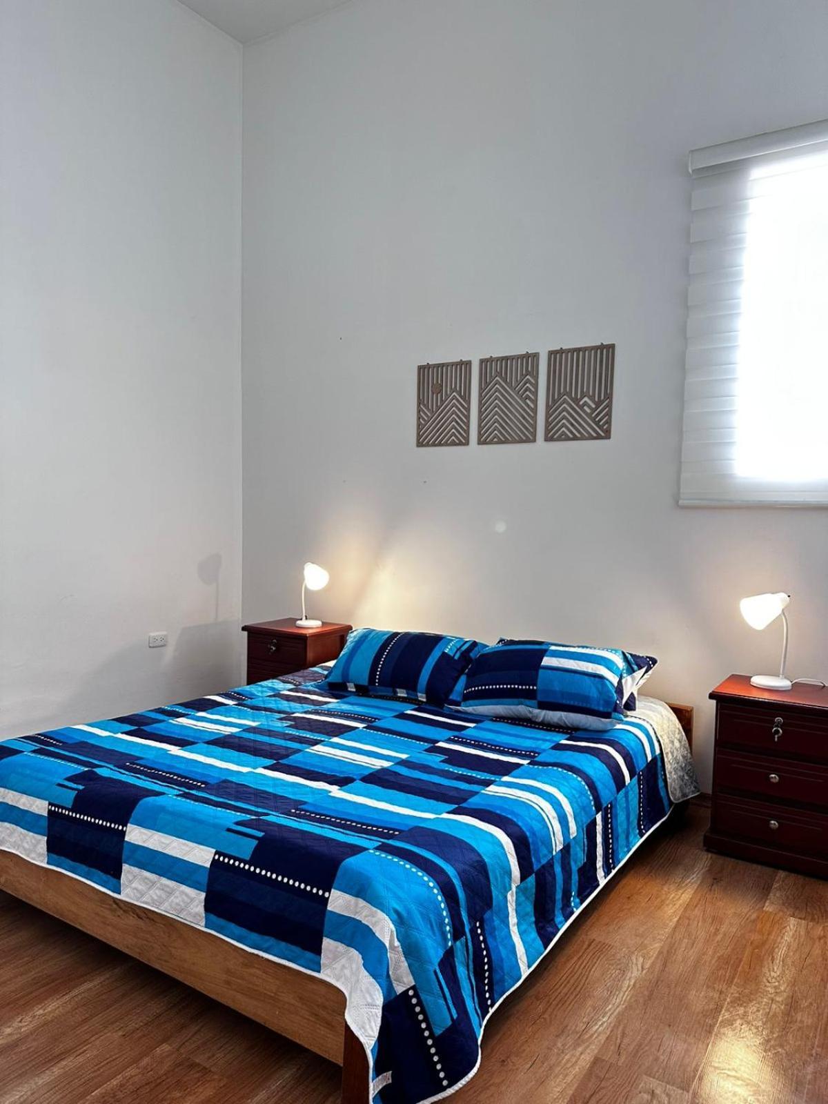 Hostal Cafe Tiana Latacunga Εξωτερικό φωτογραφία